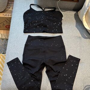 Beyond Yoga Black Star Patterned Activewear Set